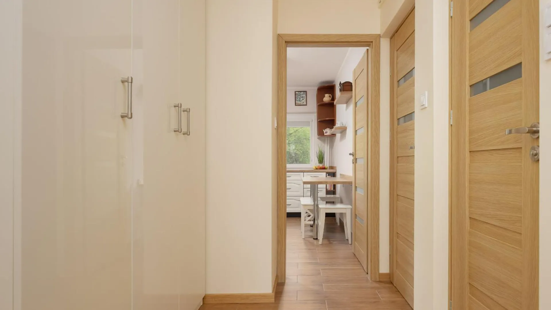 Sienna Cosy & Family Apartment Warsaw Center By Noclegi Renters ポーランド